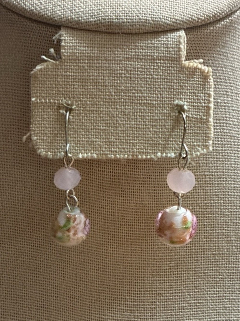✨ 3/$15 ✨ Handcrafted Pink Floral Glass Drop Earrings